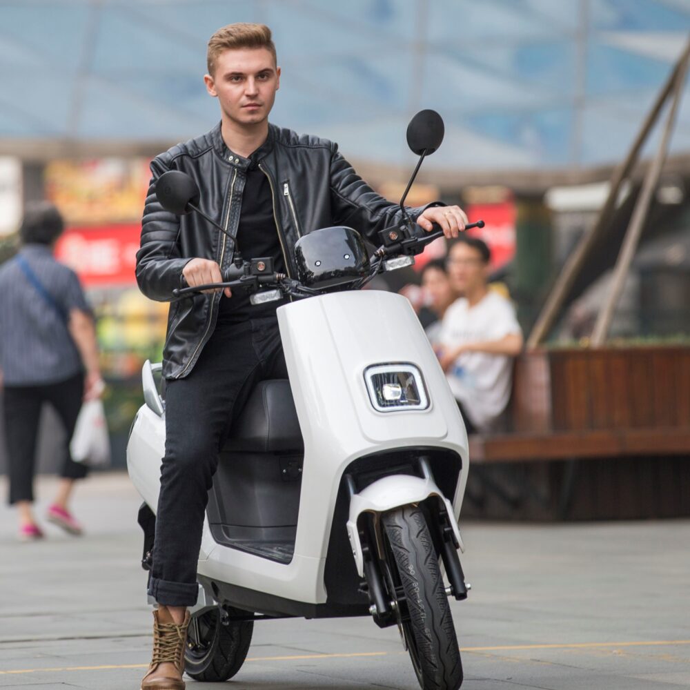 S5D Urban Electric Motorcycle Long-Range Commuter with