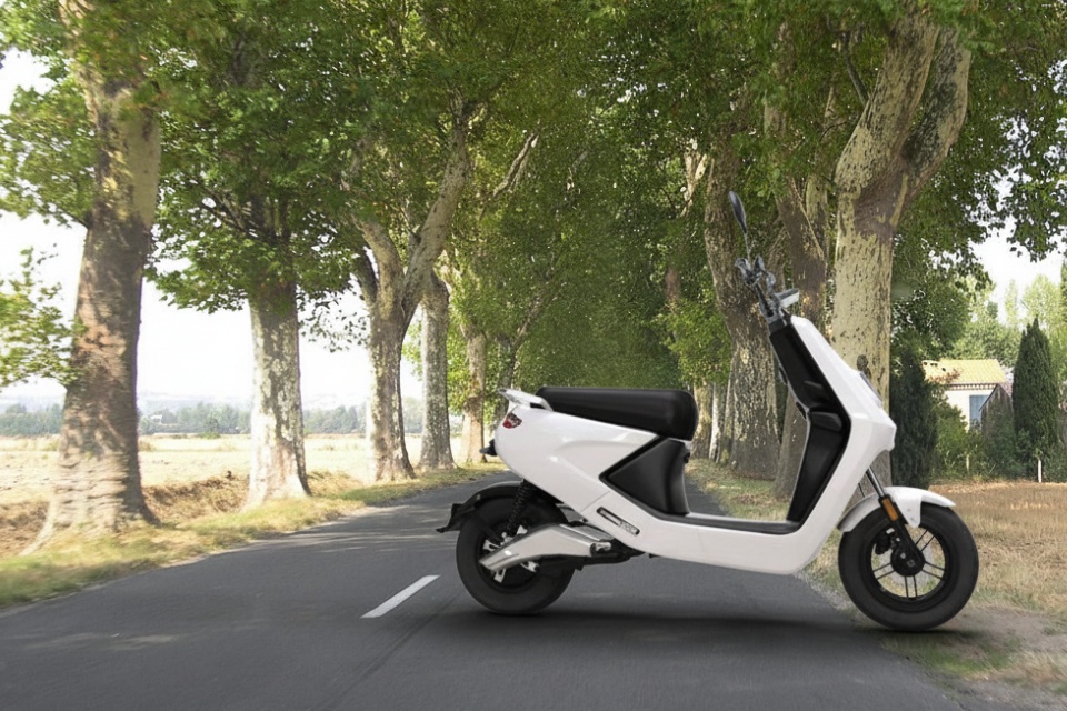 Motocyclette électrique