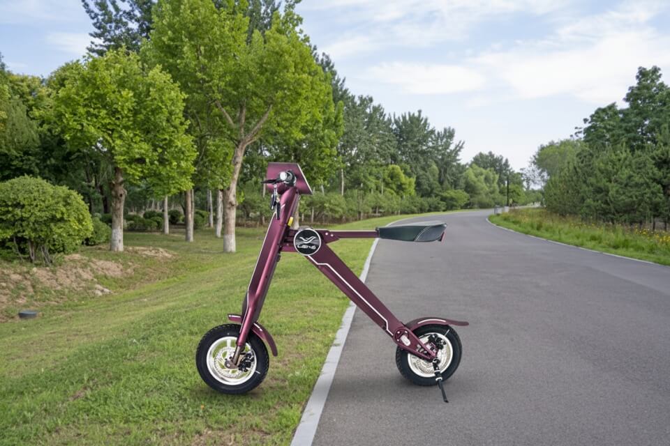 Opvouwbare elektrische scooter