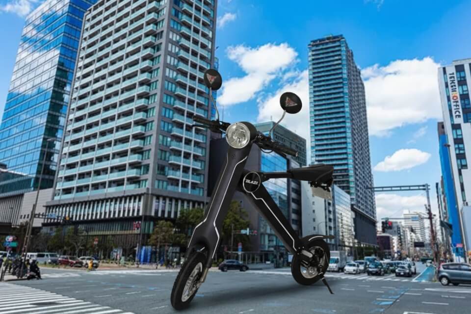 折りたたみ式電動スクーター