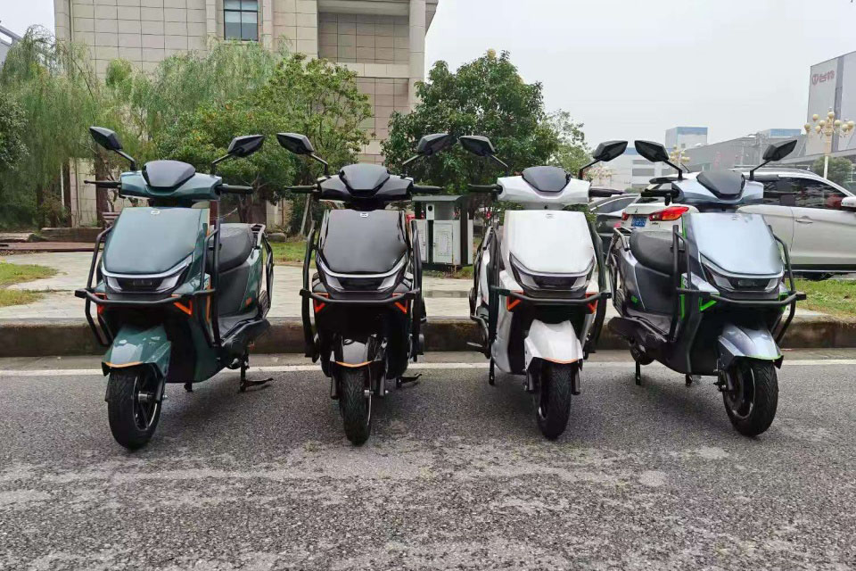 Motocicletă electrică